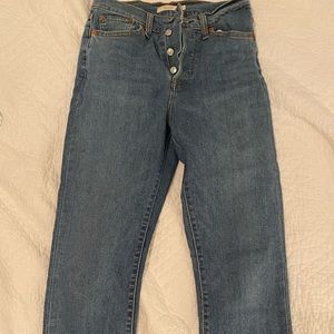 Levi’s Wedgie Straight